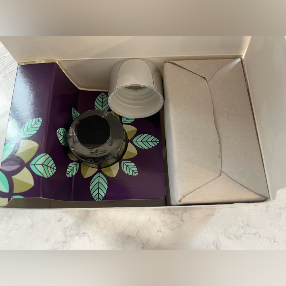Scentsy Fragrance Flower Bundle - Vanilla Bean Buttercream - Picture 2 of 2